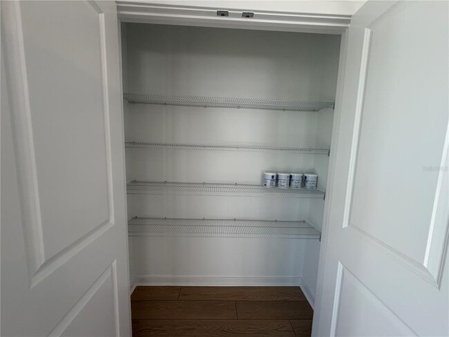 Building Photo - 33424 Binding Ties Ln