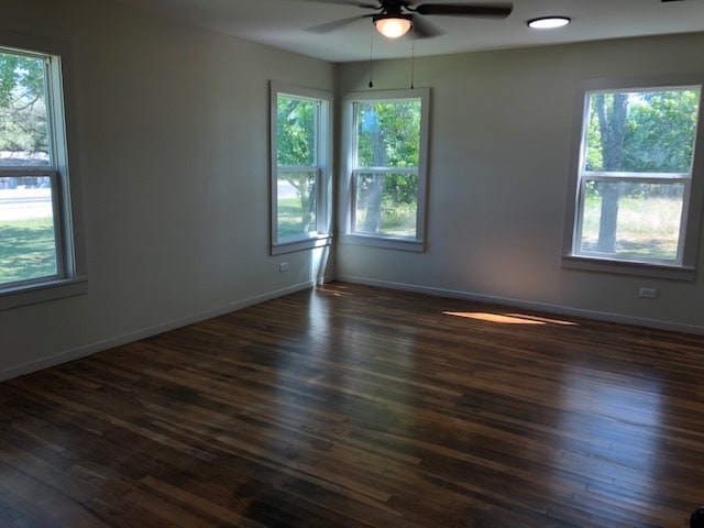 Building Photo - 1128 US-77