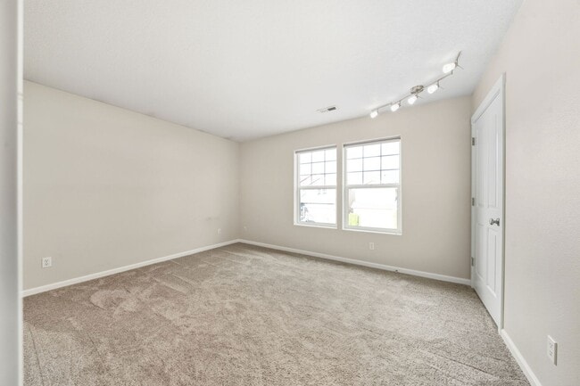 Building Photo - 9035 SW Ivory St