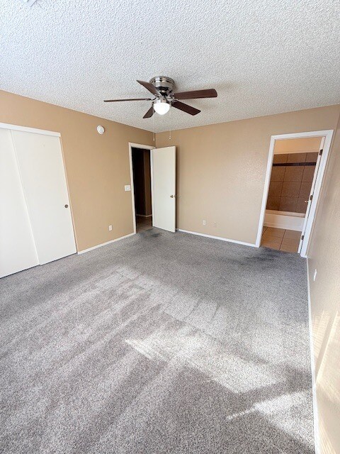 Building Photo - HOUSE FOR RENT