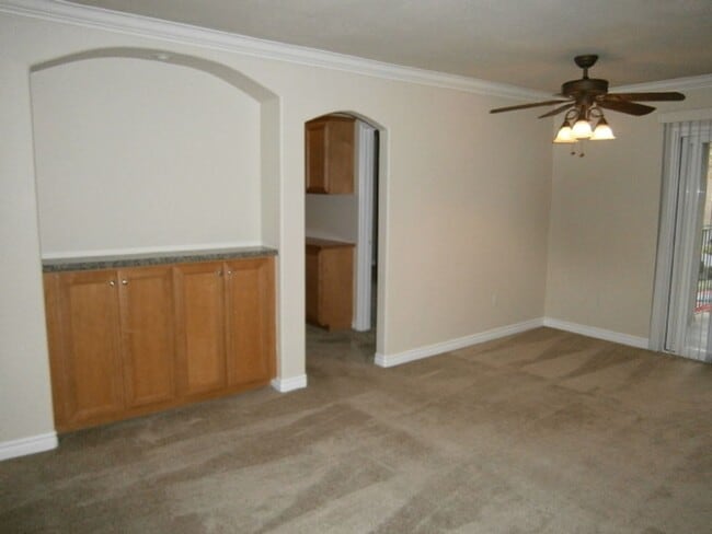 Building Photo - 2 Bedroom-2 Bathroom Single Story Condo; 2nd Floor unit in La Mesa