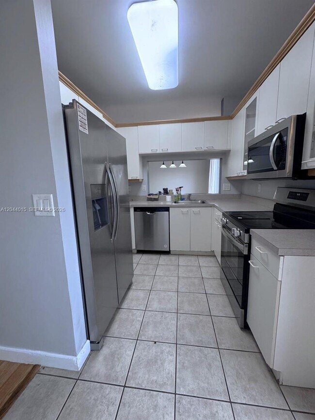 Building Photo - 1435 NW 154th Ln