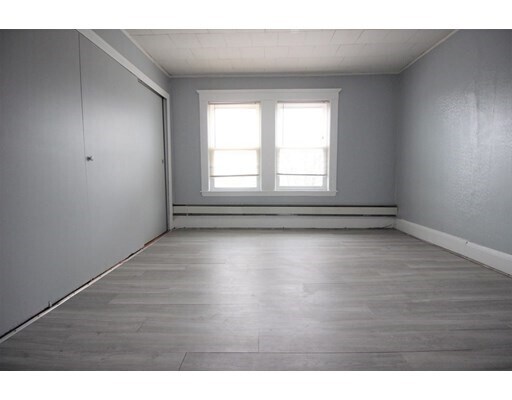 Building Photo - 10 Faxon Rd