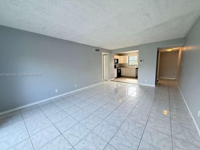 Building Photo - 1920 N Congress Ave