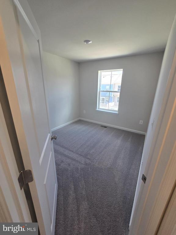 Building Photo - 354 Watercourse Dr