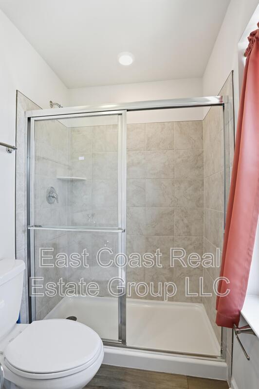 Building Photo - 239 Cooperage Rd