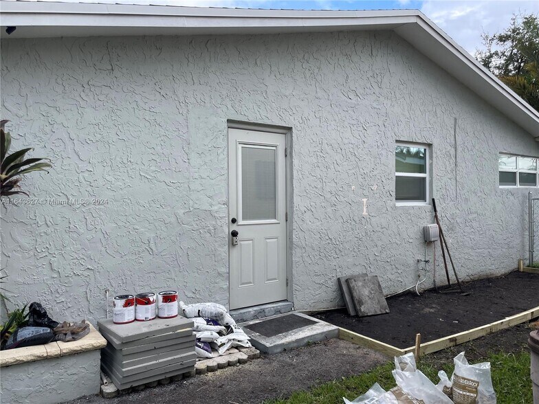 Building Photo - 11940 NW 29th St