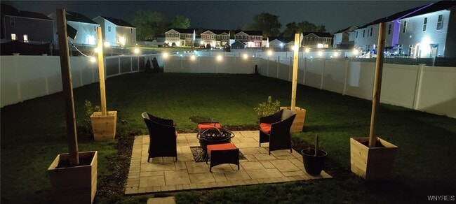 Building Photo - 32 Florence Ln