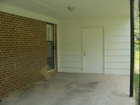 Building Photo - 745 Rustland Dr