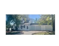 Building Photo - Triplex Main