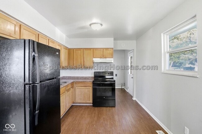 Building Photo - 1414 Ingomar St