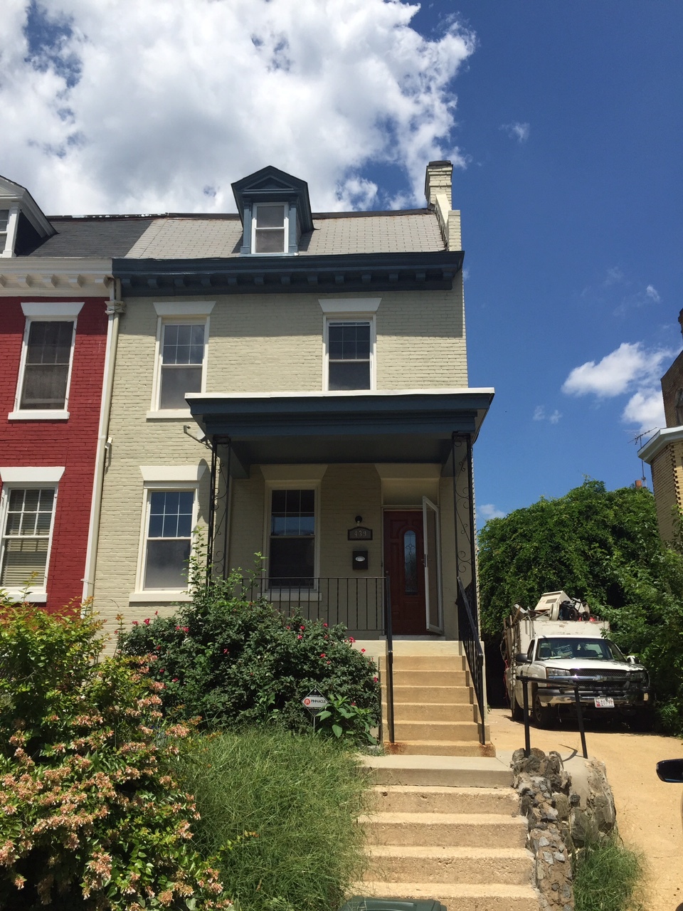Front of Home - 439 Park Rd NW