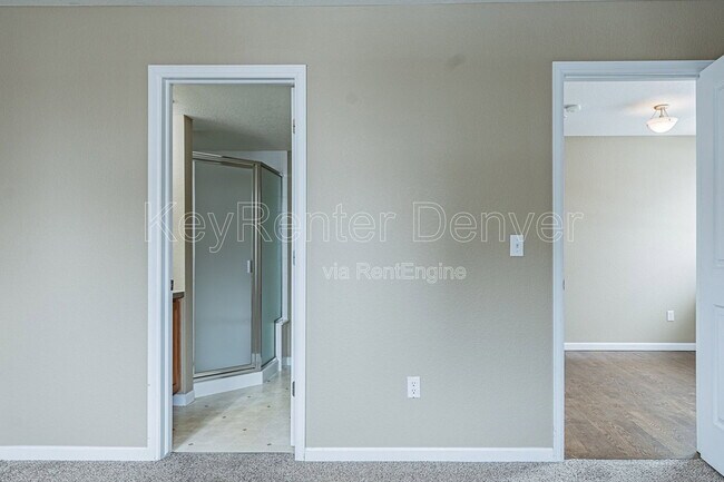 Building Photo - 492 S Saulsbury St