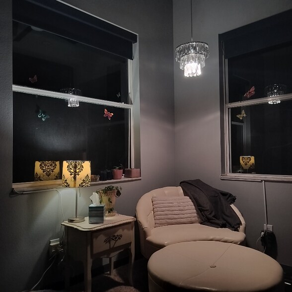 Building Photo - 12408 N Ola Ave