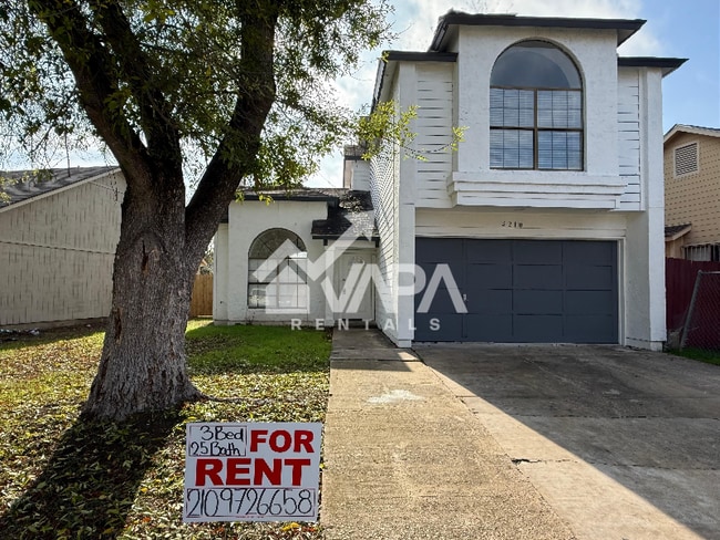 Building Photo - 4210 Sunrise Creek Dr