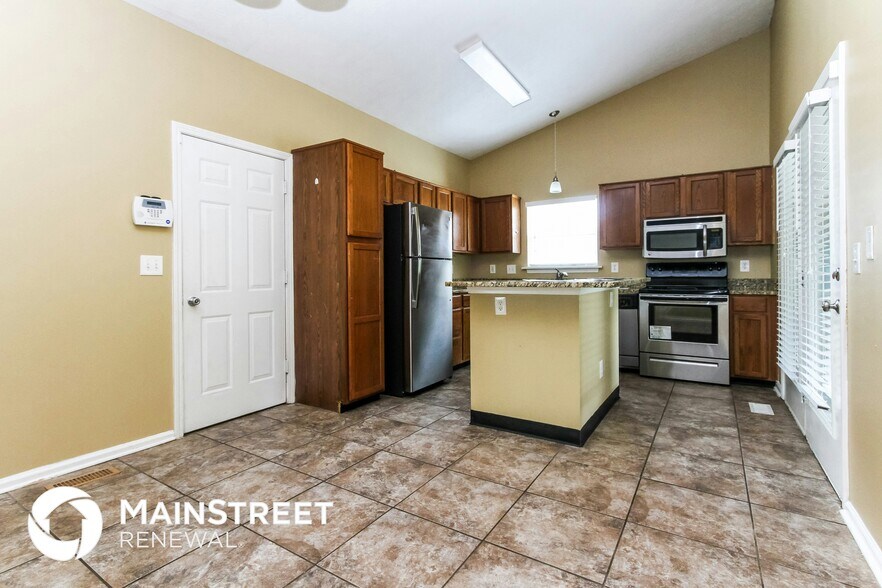 Building Photo - 235 Westridge Blvd