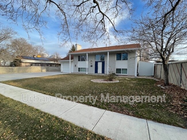 Building Photo - 310 E 6240 S