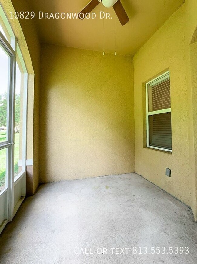 Building Photo - 10829 Dragonwood Dr