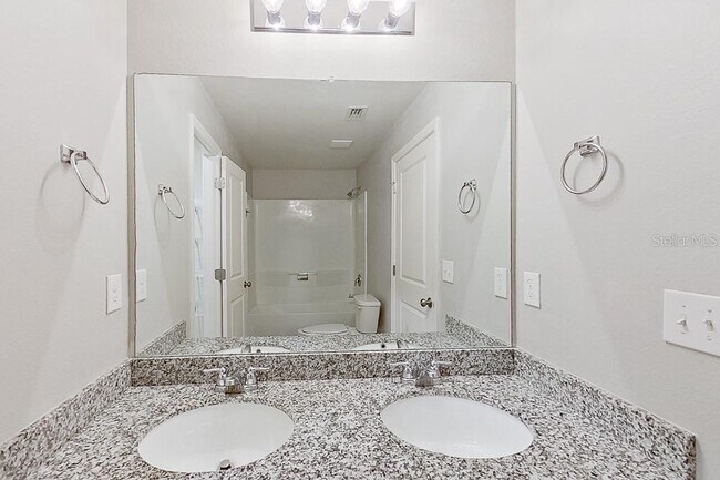 Building Photo - 9141 Aegean Cir