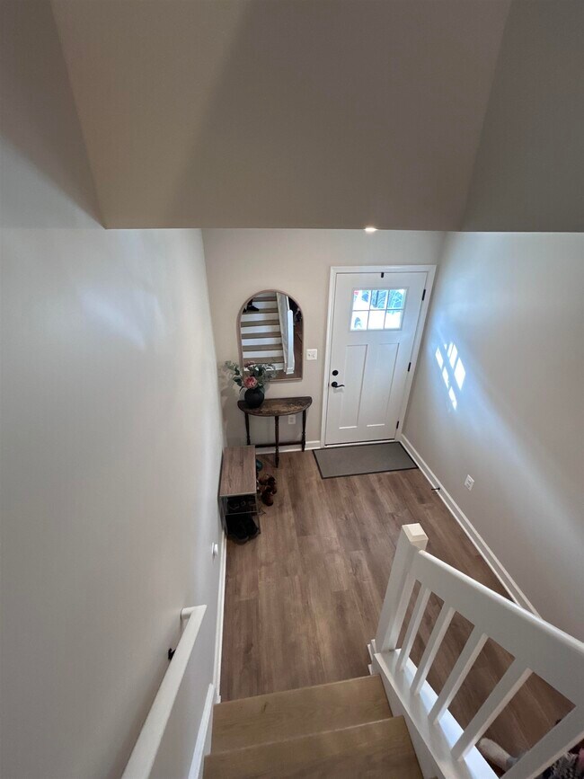 Building Photo - 1441 DERBY Dr