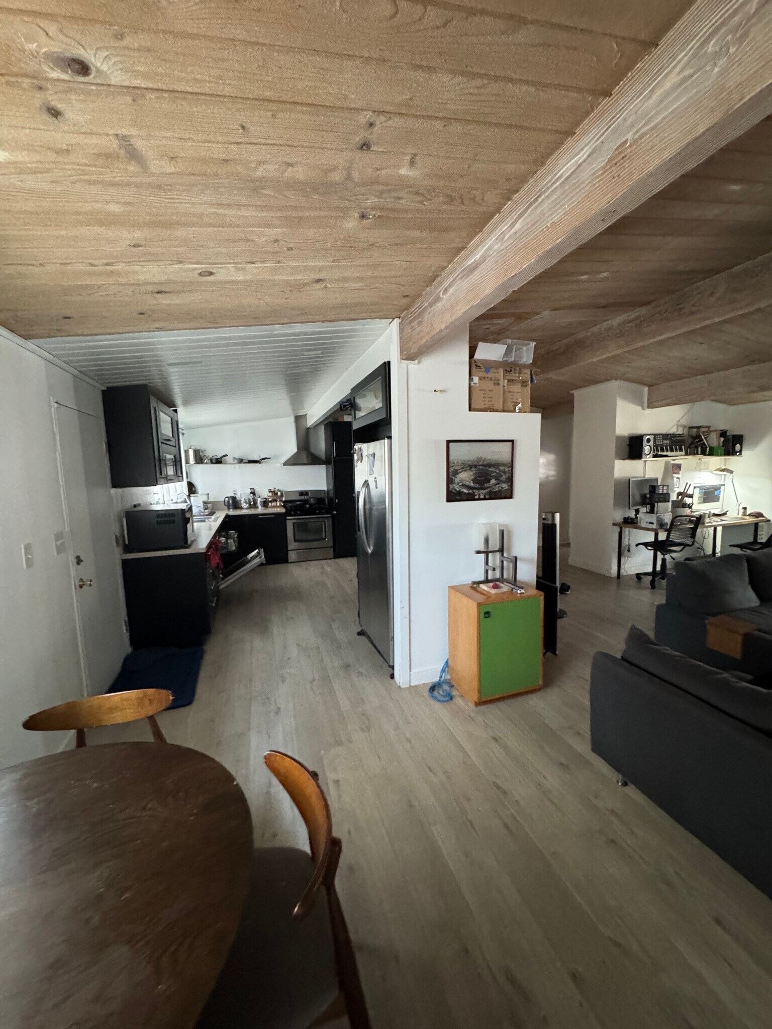 Building Photo - 1404 Toberman St