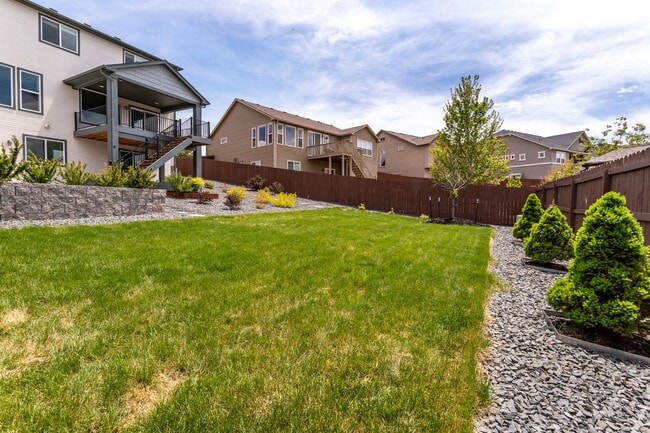 Building Photo - Spacious 5-Bedroom Home with Finished Base...