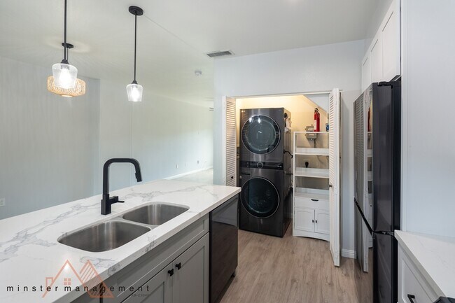 Building Photo - 91-6590-6590 Kapolei Pkwy