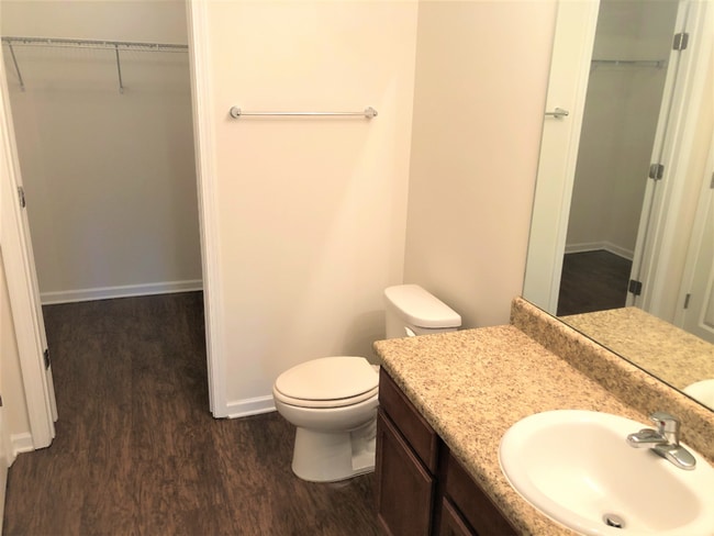 Building Photo - 76 Braxton Manor Dr