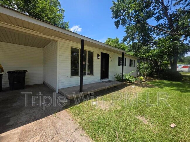 Building Photo - 8700 Winston Dr