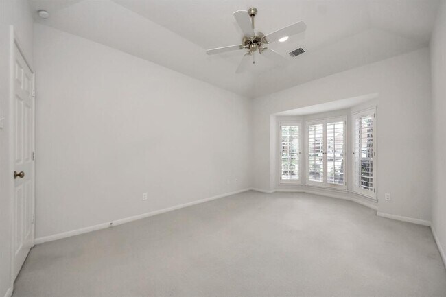 Building Photo - 39 Wild Meadow Ct