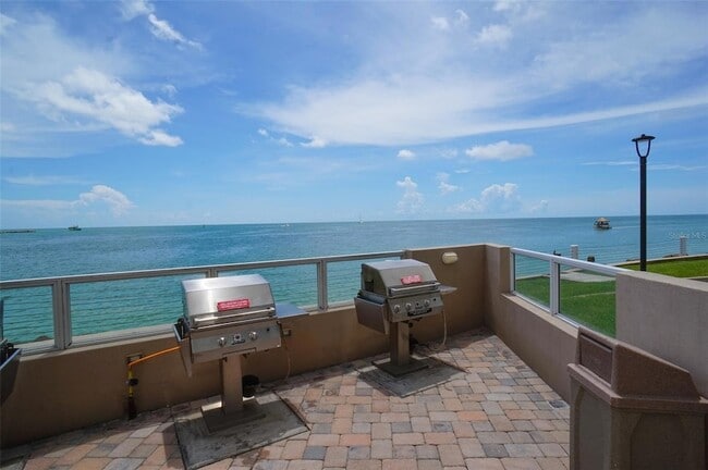 Building Photo - 440 S Gulfview Blvd