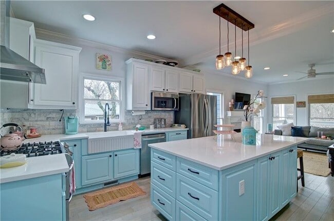 Building Photo - 4060 Merritt Dr