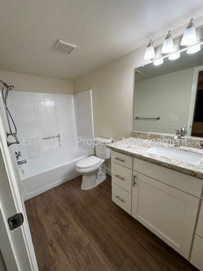 Building Photo - 3098 Aspen St