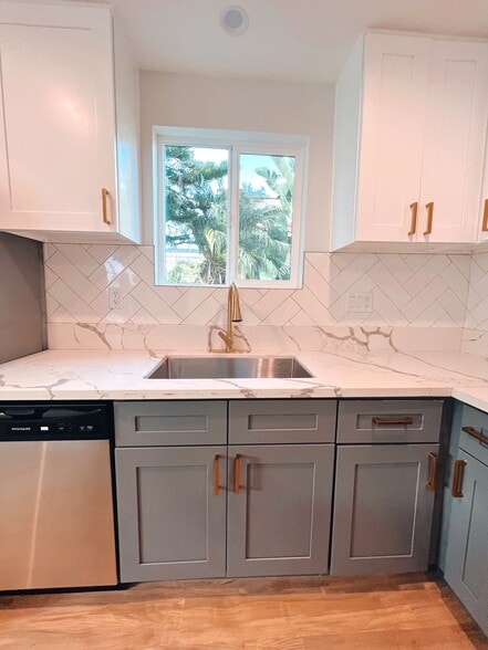 Building Photo - 25612 Lucille Ave