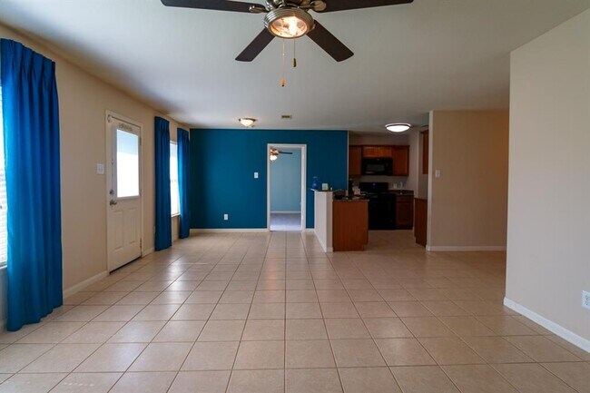 Building Photo - 12115 Estelle Ln