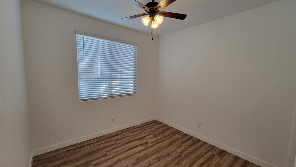 Bedroom 3 - 9530 E Tesla Ave