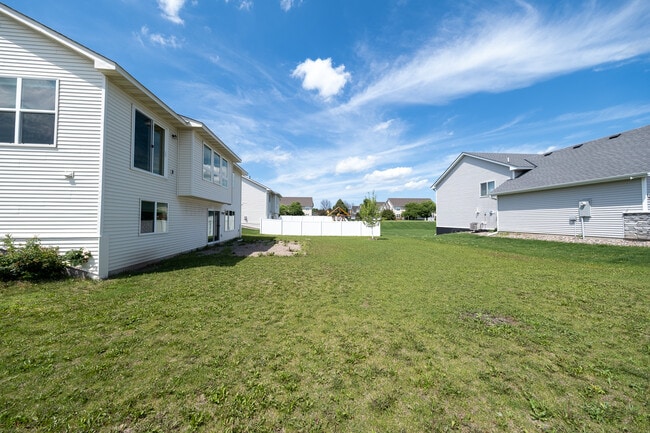 Building Photo - 17318 Encina Path
