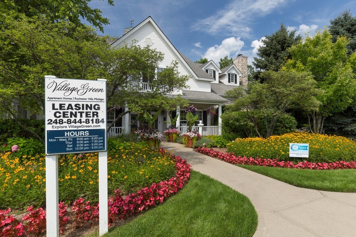 Village Green Of Rochester Hills Rochester Hills