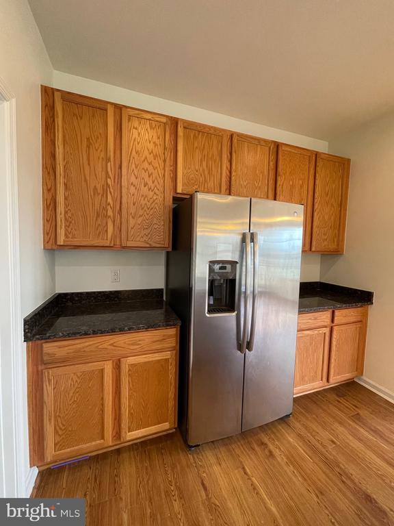 Building Photo - 103 Alexandreas Ct