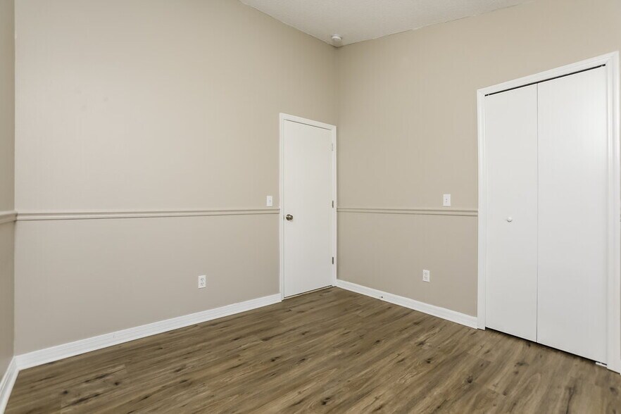 Building Photo - 1206 Sheeler Hills Dr