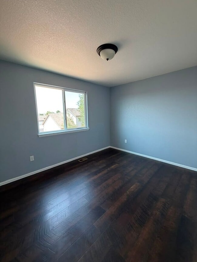 Building Photo - 2827 Aspen Ave