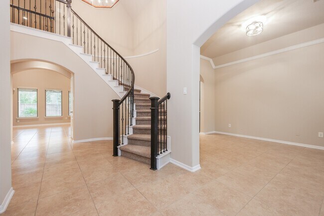 Building Photo - 4243 Bayou Hollow Ln