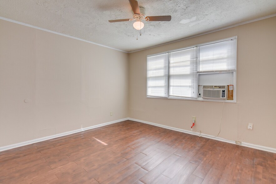 Bedroom 1 - 1730 Telfair St