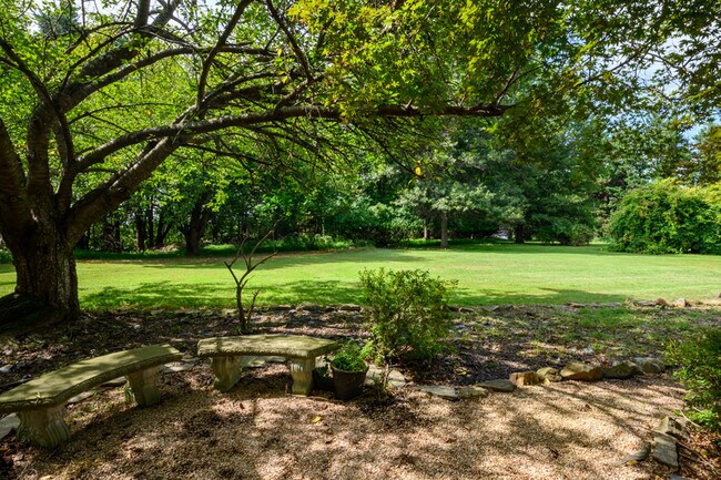 Building Photo - 4512 Rutherford Way
