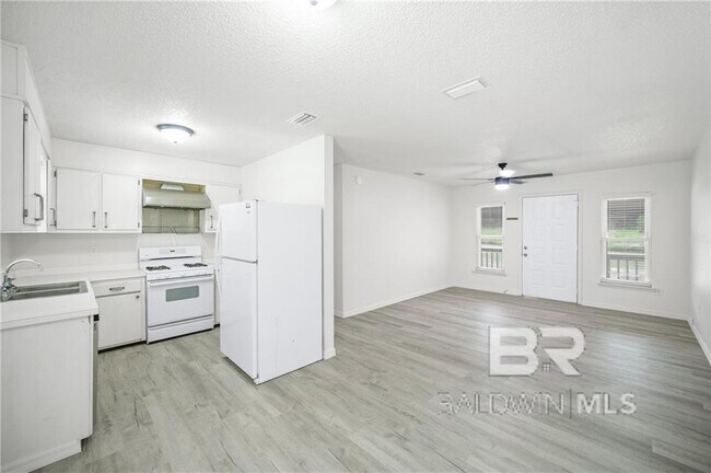 Building Photo - 4838 McCrary Rd