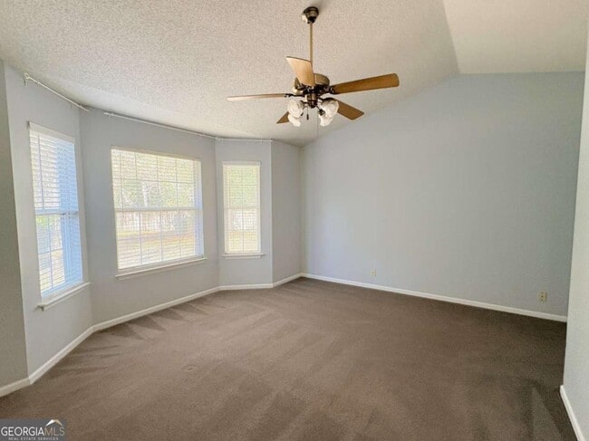 Building Photo - 601 McIntosh Dr