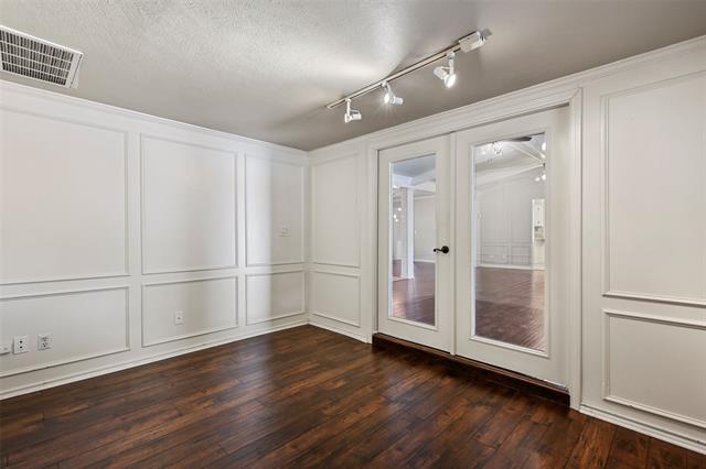 Building Photo - 2509 Westridge Dr