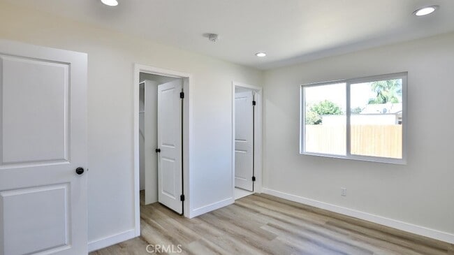 Building Photo - 247 S Date St E