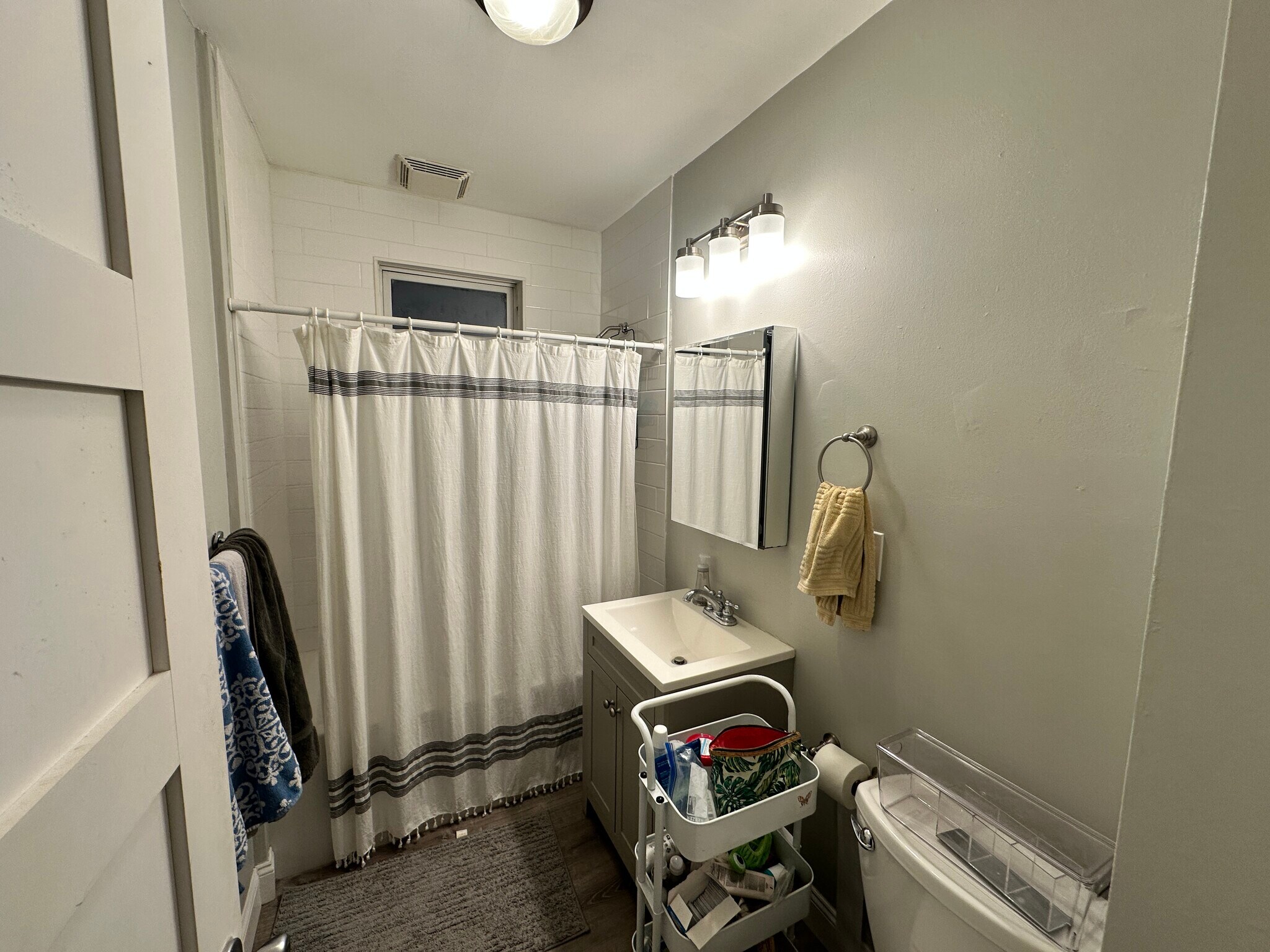 Building Photo - 172 Saint Alphonsus St