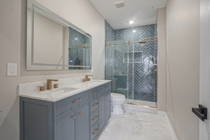 Building Photo - 952 N Marshall St